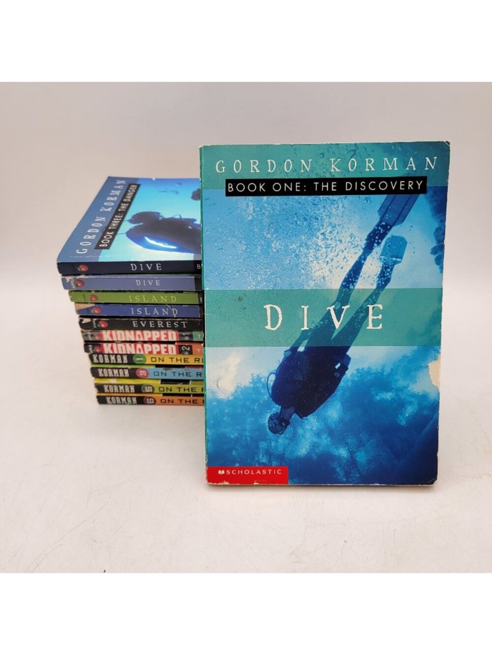 GORDON KORMAN Lot of 12 Chapter Books - Dive Island Everest Kidnapped On the Run